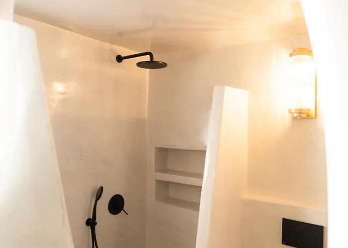 Amerikanos شقة أويا