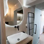 Amerikanos Apartment *